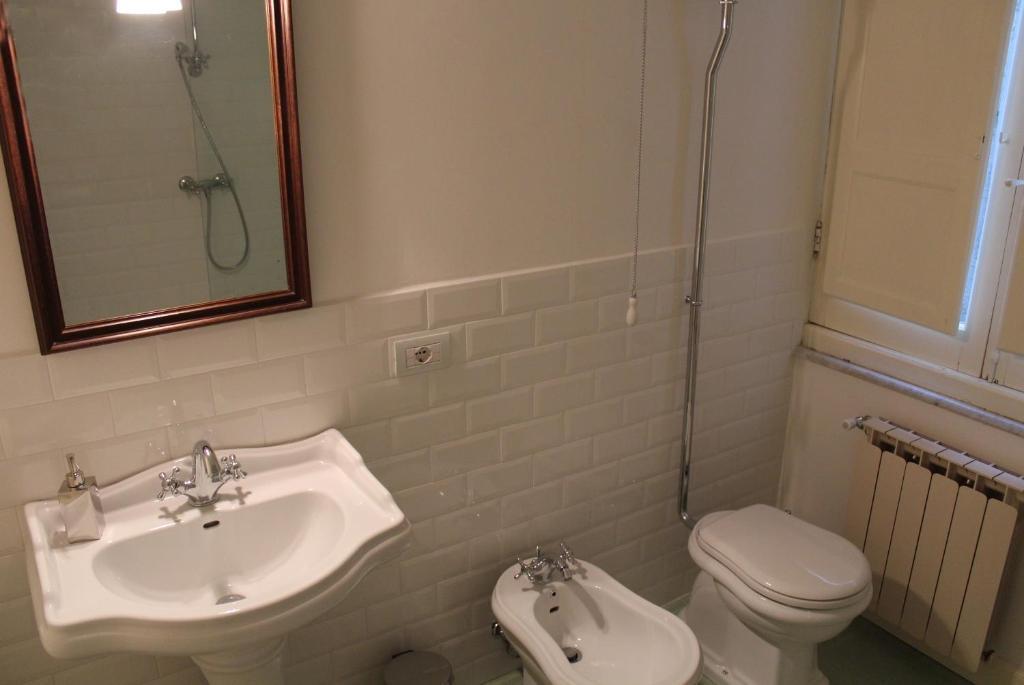 Maree Hotel La Spezia Phòng bức ảnh